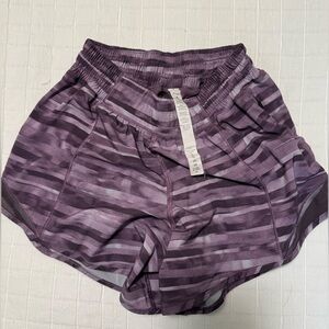Lululemon hotty hot shorts
